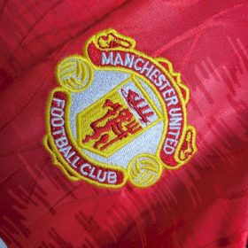 Retro Manchester United 1990/92 Home Jersey - Image 6