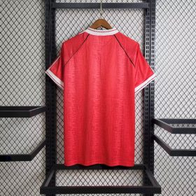 Retro Manchester United 1990/92 Home Jersey - Image 2