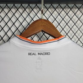 Retro Real Madrid 2013/14 Home Jersey - Image 7